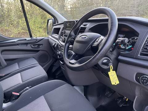Ford Transit Custom 2.0 300 EcoBlue Leader L1 H1 Euro 6 (s/s) 5dr - U445