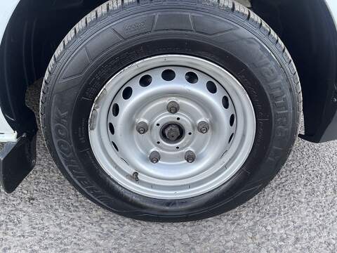 Ford Transit Custom 2.0 300 EcoBlue Leader L1 H1 Euro 6 (s/s) 5dr - U445