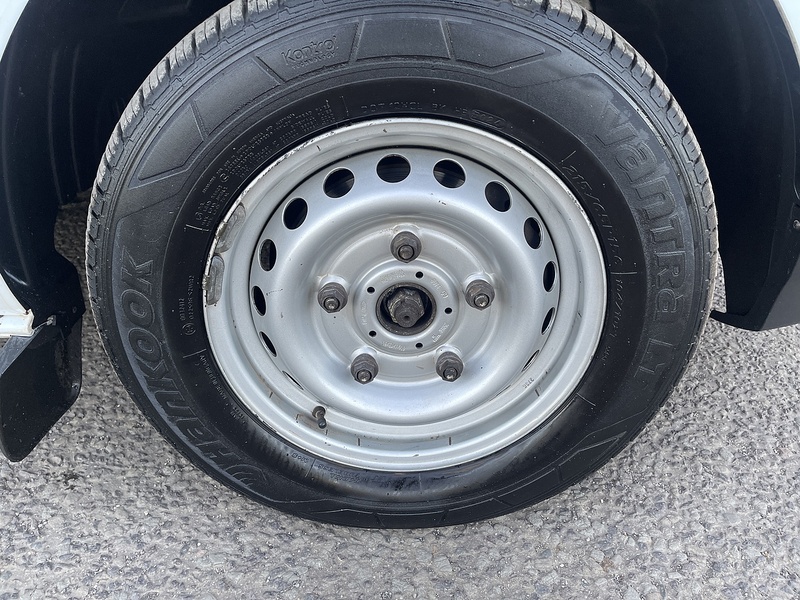 Ford Transit Custom 2.0 300 EcoBlue Leader L1 H1 Euro 6 (s/s) 5dr - U445