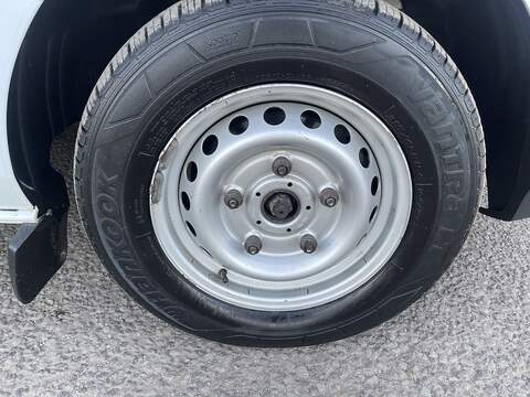 Ford Transit Custom 2.0 300 EcoBlue Leader L1 H1 Euro 6 (s/s) 5dr - U445