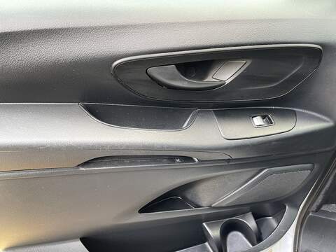 Mercedes-Benz Vito 1.7 110 CDI Progressive FWD L2 Euro 6 (s/s) 5dr (LWB) - U447