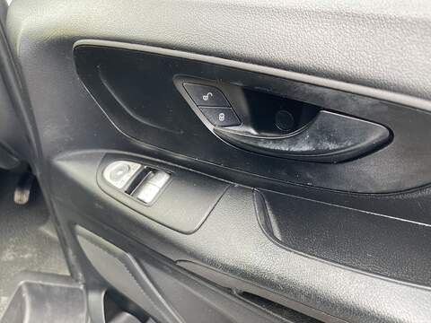 Mercedes-Benz Vito 1.7 110 CDI Progressive FWD L2 Euro 6 (s/s) 5dr (LWB) - U447