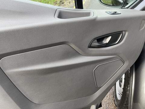 Ford Transit 2.0 350 EcoBlue Leader Auto FWD L3 H2 Euro 6 (s/s) 5dr - U450