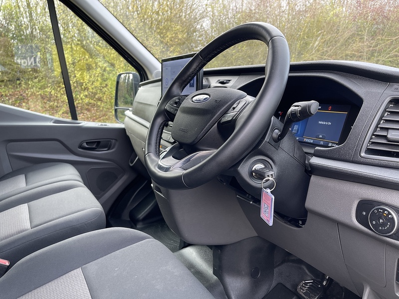 Ford Transit 2.0 350 EcoBlue Leader Auto FWD L3 H2 Euro 6 (s/s) 5dr - U450