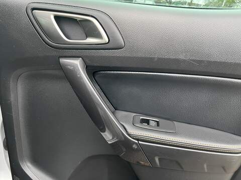 Ford Ranger 2.0 EcoBlue Wildtrak Auto 4WD Euro 6 (s/s) 4dr - U456