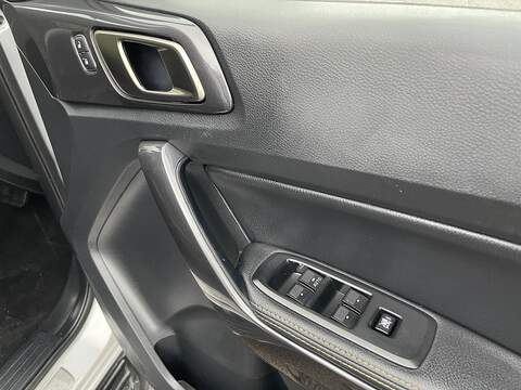 Ford Ranger 2.0 EcoBlue Wildtrak Auto 4WD Euro 6 (s/s) 4dr - U456