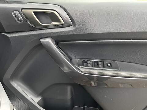 Ford Ranger 2.0 EcoBlue Wildtrak Auto 4WD Euro 6 (s/s) 4dr - U456