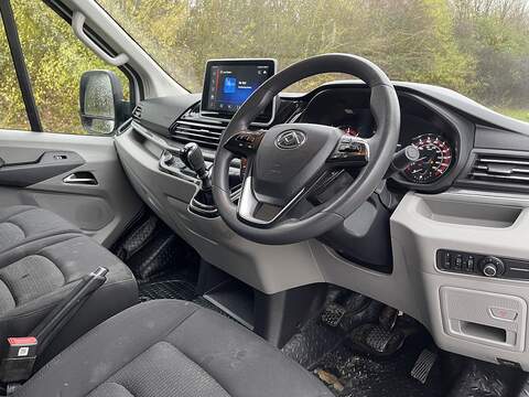 MAXUS Deliver 9 2.0 D20 LUX FWD L3 H2 Euro 6 (s/s) 5dr - U457