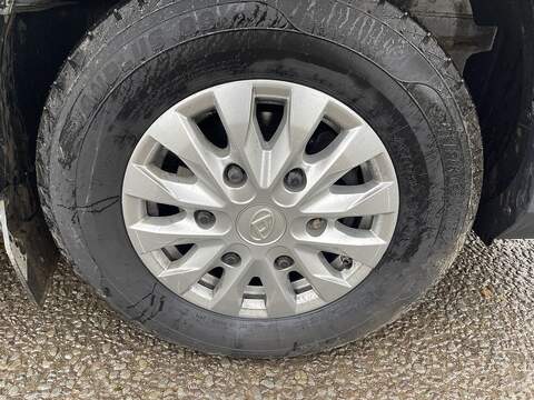 MAXUS Deliver 9 2.0 D20 LUX FWD L3 H2 Euro 6 (s/s) 5dr - U457