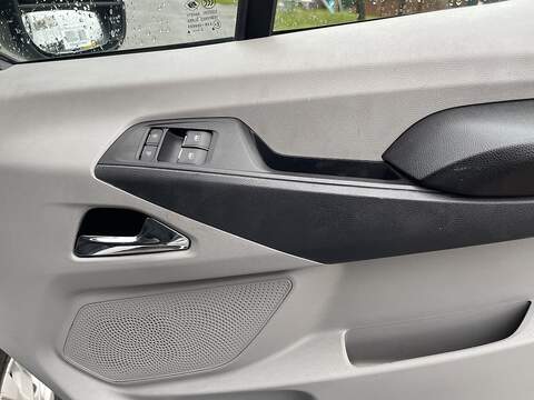 MAXUS Deliver 9 2.0 D20 LUX FWD L3 H2 Euro 6 (s/s) 5dr - U457