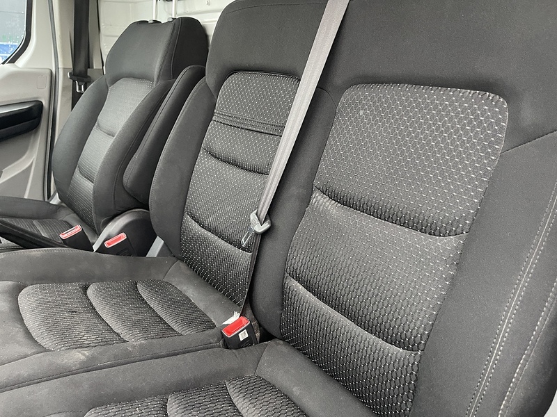 MAXUS Deliver 9 2.0 D20 LUX FWD L3 H2 Euro 6 (s/s) 5dr - U457