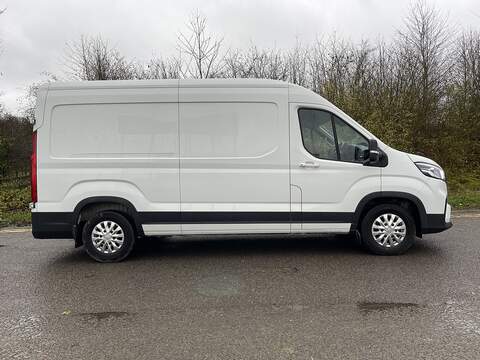 MAXUS Deliver 9 2.0 D20 LUX FWD L3 H2 Euro 6 (s/s) 5dr - U457
