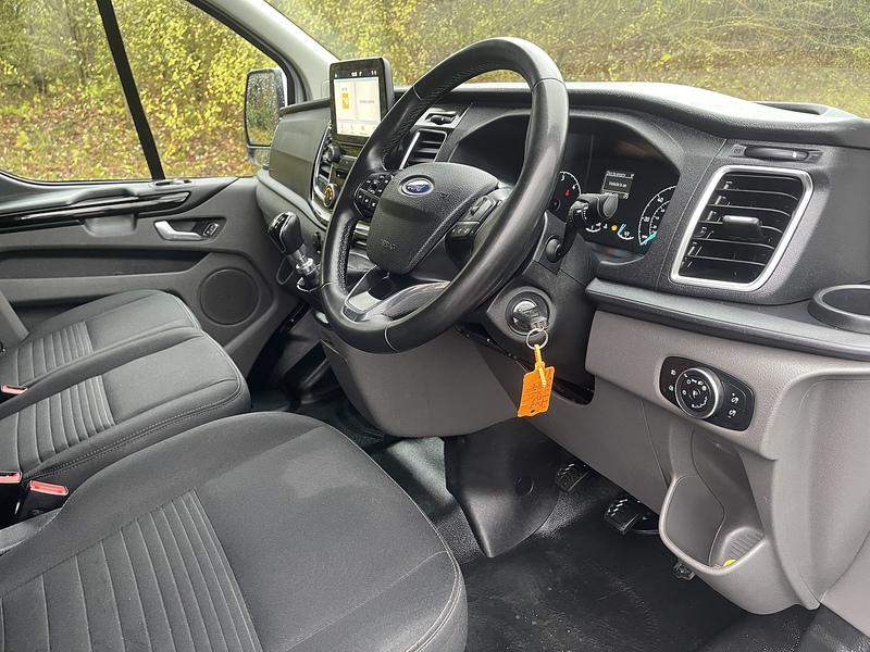 Ford Transit Custom 2.0 300 EcoBlue Limited L2 H1 Euro 6 (s/s) 5dr - U462