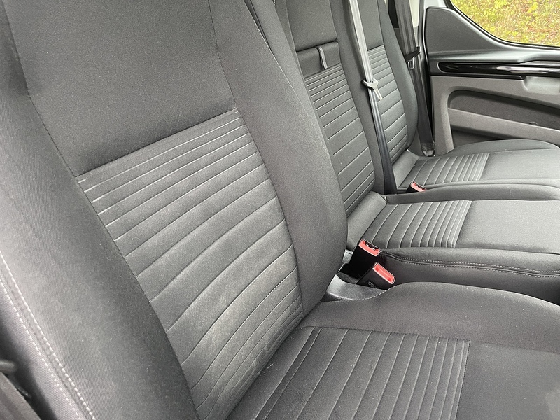 Ford Transit Custom 2.0 300 EcoBlue Limited L2 H1 Euro 6 (s/s) 5dr - U462