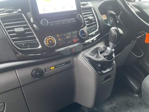 Ford Transit Custom 2.0 300 EcoBlue Limited L2 H1 Euro 6 (s/s) 5dr - U462