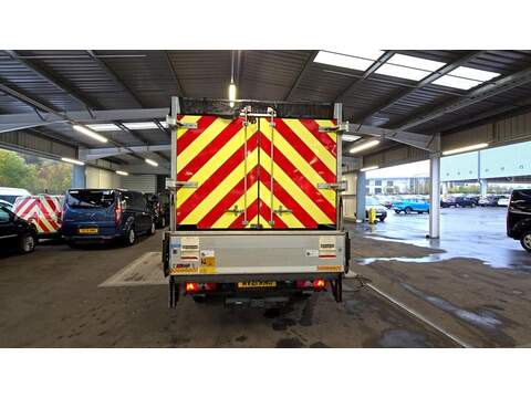 Ford Transit 130ps 350 L3  Double Cab RWD Tipper RWD 2.0 4dr Tipper Manual Diesel - U463