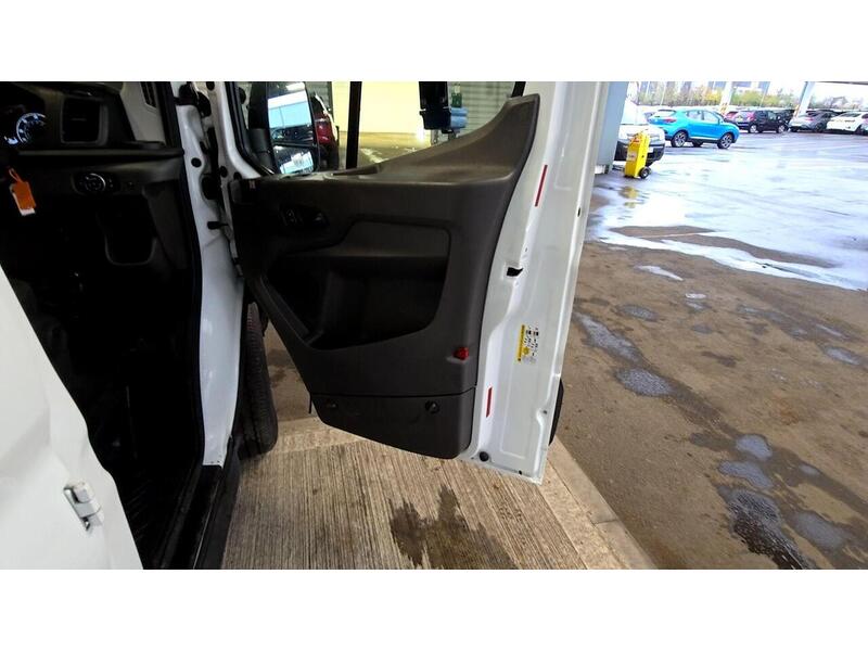 Ford Transit 130ps 350 L3  Double Cab RWD Tipper RWD 2.0 4dr Tipper Manual Diesel - U463