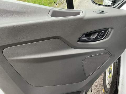 Ford Transit 130ps 350 L3  Double Cab RWD Tipper RWD 2.0 4dr Tipper Manual Diesel - U463