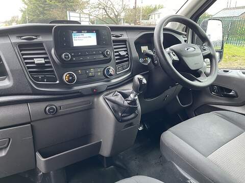 Ford Transit 130ps 350 L3  Double Cab RWD Tipper RWD 2.0 4dr Tipper Manual Diesel - U463