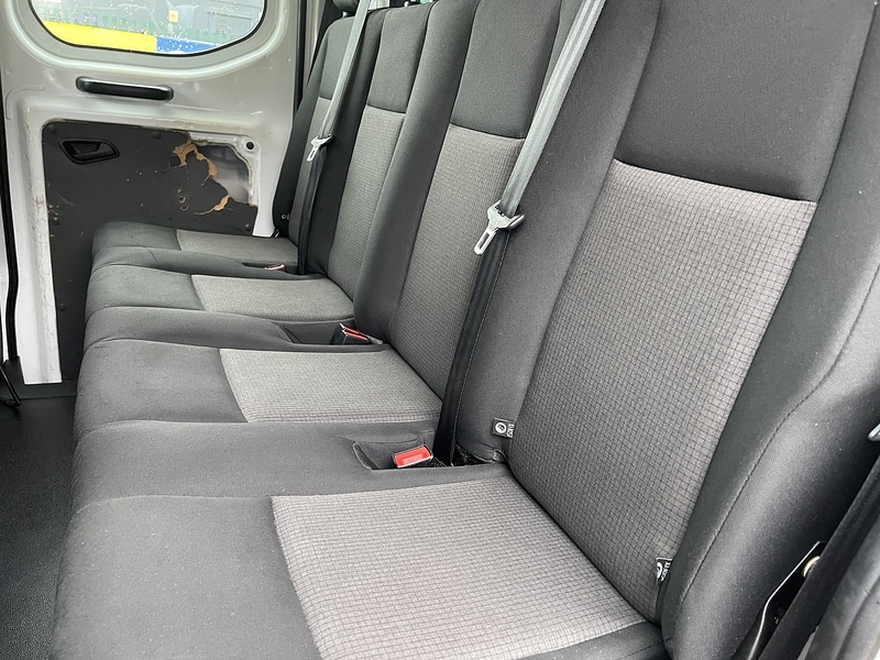 Ford Transit 130ps 350 L3  Double Cab RWD Tipper RWD 2.0 4dr Tipper Manual Diesel - U463