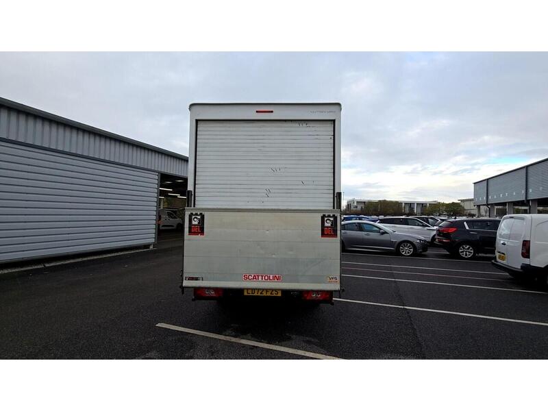 Ford Transit 350 LUTON L4 H1 FWD 130PS Leader - U464