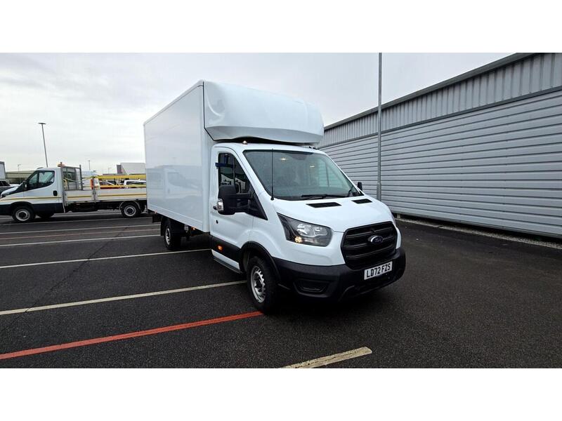 Ford Transit 350 LUTON L4 H1 FWD 130PS Leader - U464