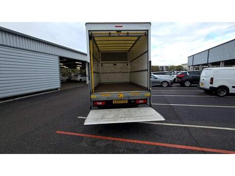 Ford Transit 350 LUTON L4 H1 FWD 130PS Leader - U464