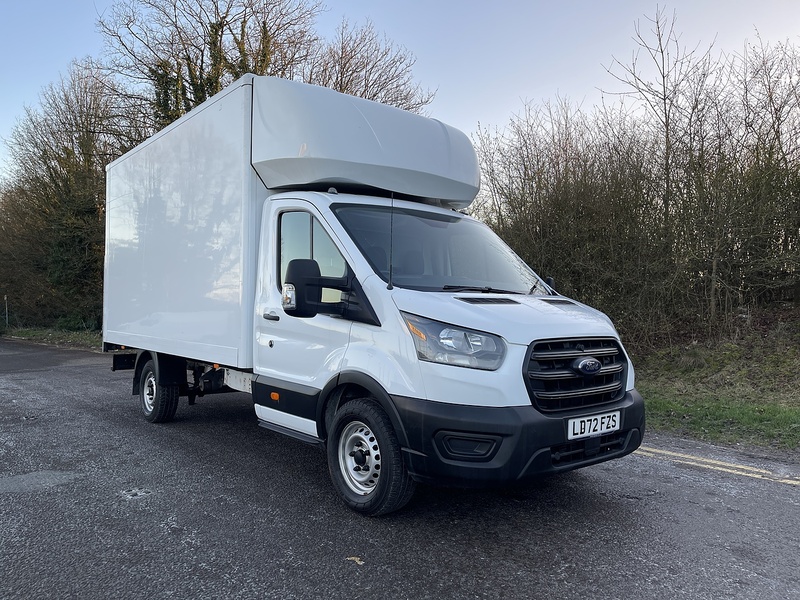 Ford Transit 350 LUTON L4 H1 FWD 130PS Leader - U464