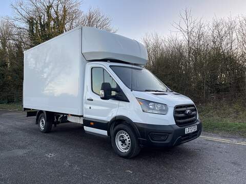 Ford Transit 350 LUTON L4 H1 FWD 130PS Leader - U464