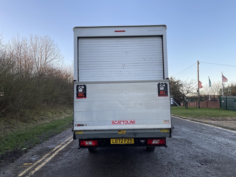 Ford Transit 350 LUTON L4 H1 FWD 130PS Leader - U464