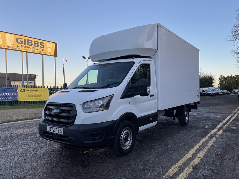 Ford Transit 350 LUTON L4 H1 FWD 130PS Leader - U464