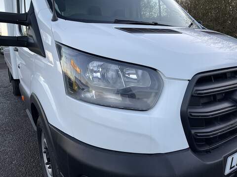 Ford Transit 350 LUTON L4 H1 FWD 130PS Leader - U464