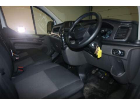 Ford Transit Custom 2.0 300 EcoBlue Leader L2 H2 Euro 6 (s/s) 5dr - U465