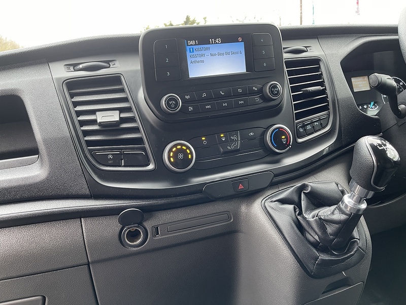 Ford Transit Custom 2.0 300 EcoBlue Leader L2 H2 Euro 6 (s/s) 5dr - U465