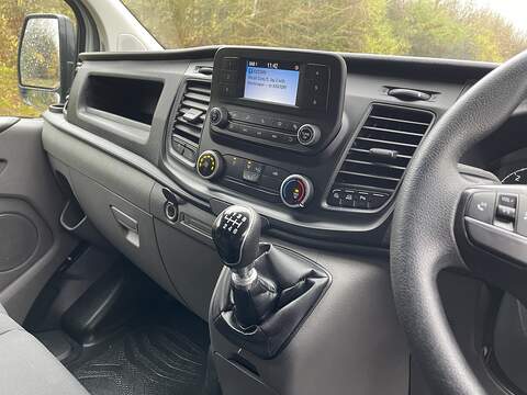 Ford Transit Custom 2.0 300 EcoBlue Leader L2 H2 Euro 6 (s/s) 5dr - U465