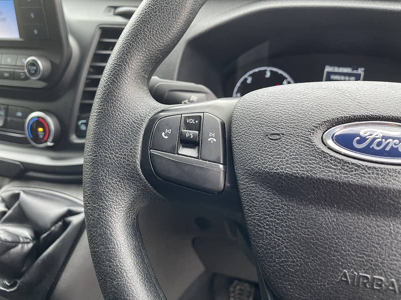 Ford Transit Custom 2.0 300 EcoBlue Leader L2 H2 Euro 6 (s/s) 5dr - U465