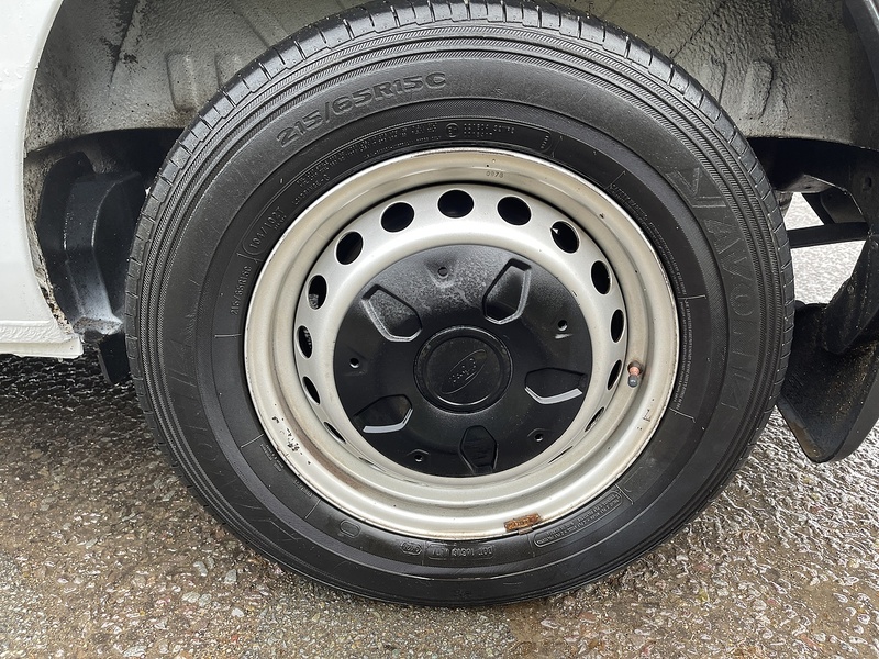 Ford Transit Custom 2.0 300 EcoBlue Leader L2 H2 Euro 6 (s/s) 5dr - U465