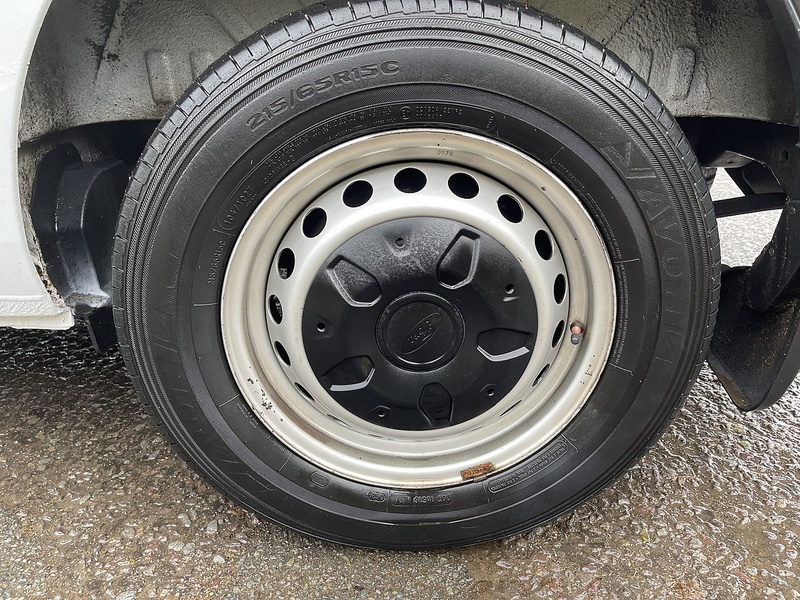 Ford Transit Custom 2.0 300 EcoBlue Leader L2 H2 Euro 6 (s/s) 5dr - U465