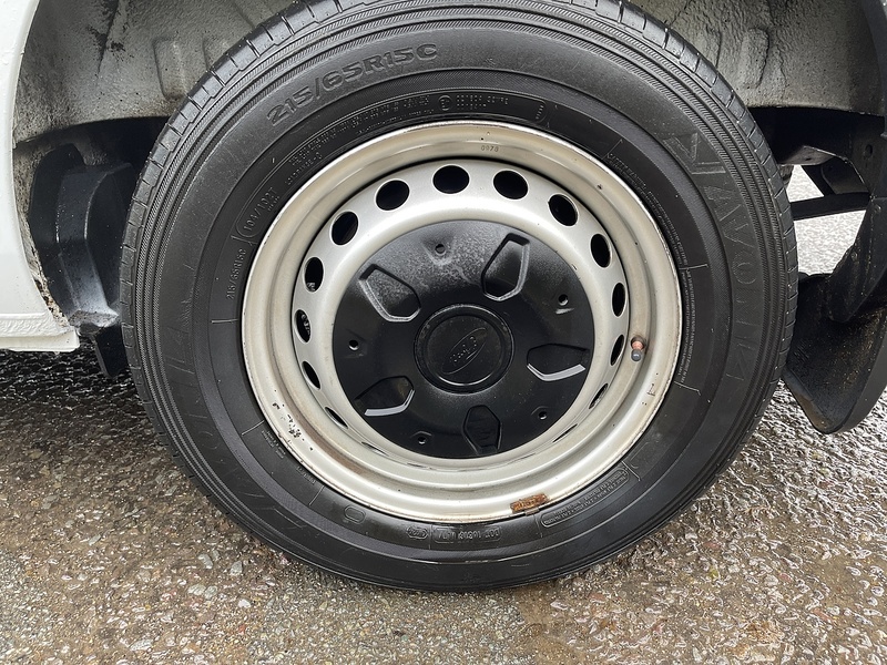 Ford Transit Custom 2.0 300 EcoBlue Leader L2 H2 Euro 6 (s/s) 5dr - U465