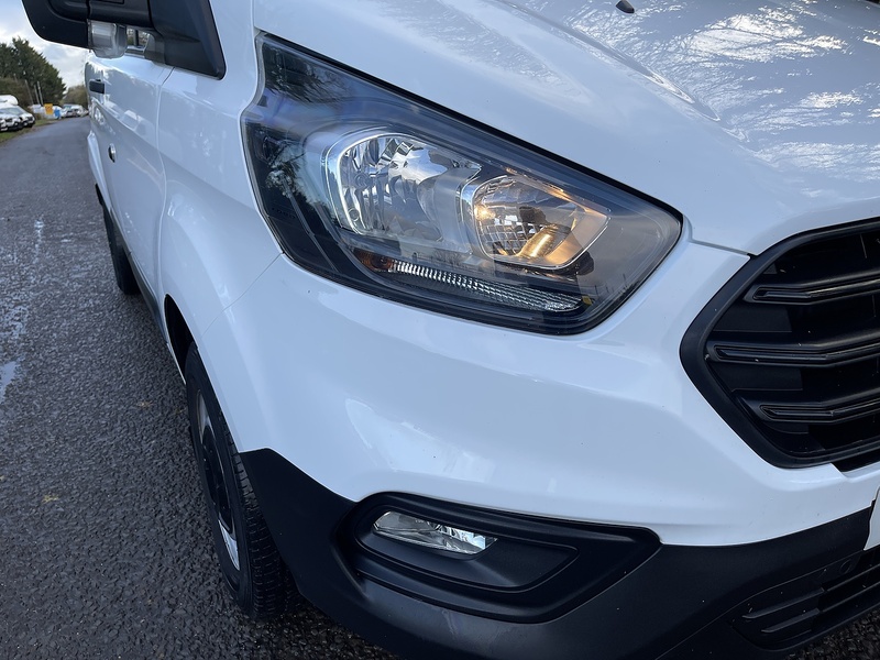 Ford Transit Custom 2.0 300 EcoBlue Leader L2 H1 Euro 6 (s/s) 5dr - U466