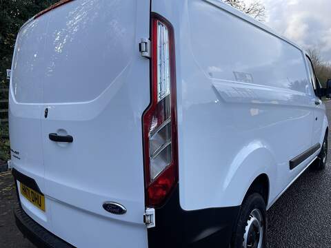 Ford Transit Custom 2.0 300 EcoBlue Leader L2 H1 Euro 6 (s/s) 5dr - U466