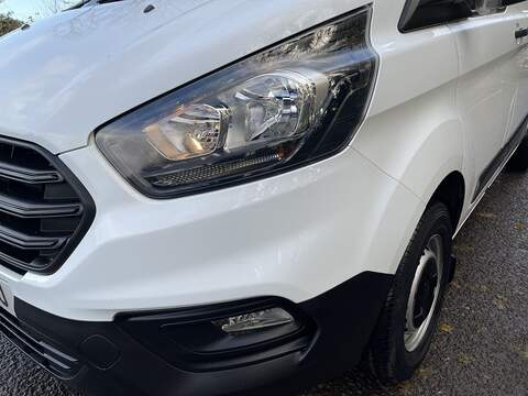 Ford Transit Custom 2.0 300 EcoBlue Leader L2 H1 Euro 6 (s/s) 5dr - U466