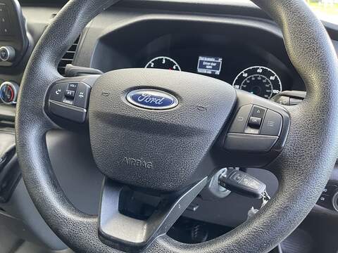 Ford Transit Custom 2.0 300 EcoBlue Leader L2 H1 Euro 6 (s/s) 5dr - U466