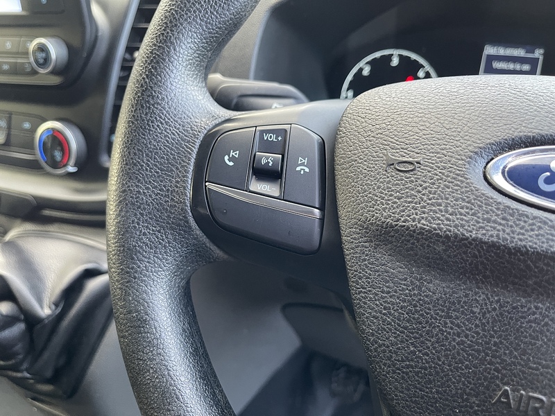 Ford Transit Custom 2.0 300 EcoBlue Leader L2 H1 Euro 6 (s/s) 5dr - U466