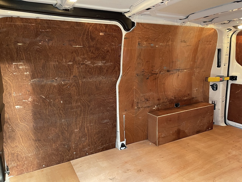 Ford Transit Custom 2.0 300 EcoBlue Leader L2 H1 Euro 6 (s/s) 5dr - U466