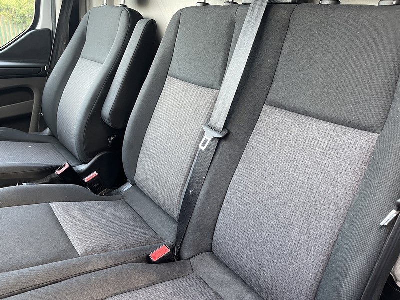 Ford Transit Custom 2.0 300 EcoBlue Leader L2 H1 Euro 6 (s/s) 5dr - U466