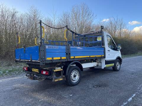 Ford Transit FORD TRANSIT 350 RWD 2.0 130 L2 TIPPER - U467