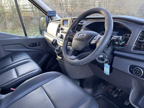 Ford Transit FORD TRANSIT 350 RWD 2.0 130 L2 TIPPER - U467