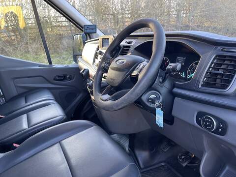 Ford Transit FORD TRANSIT 350 RWD 2.0 130 L2 TIPPER - U467