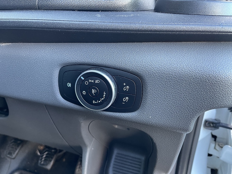 Ford Transit FORD TRANSIT 350 RWD 2.0 130 L2 TIPPER - U467